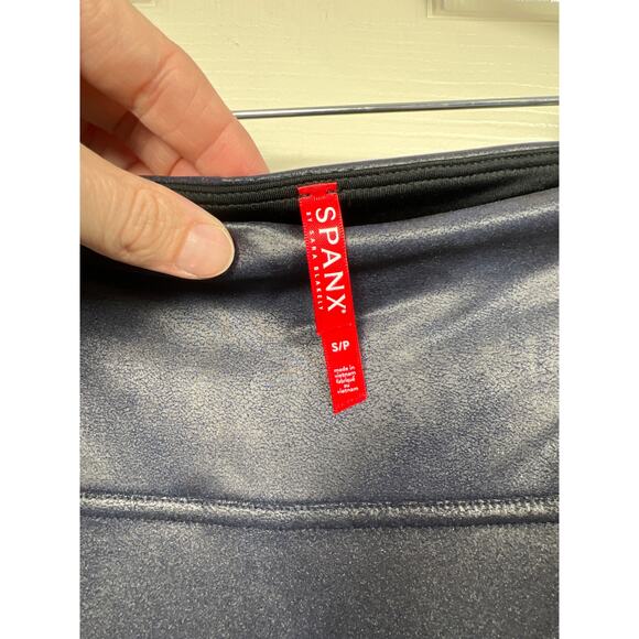 Spanx Faux Vegan Leather High Waist Blue Track Stripe Leggings Women's Small - Picture 6 of 11